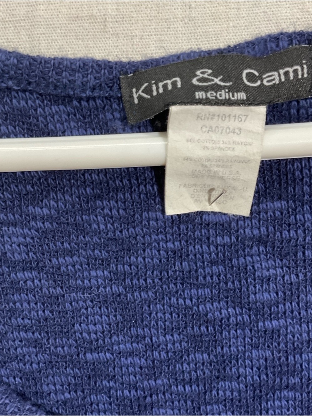 Kim & Cami Heather blue knit Tye front,
Tank top – medium – A+